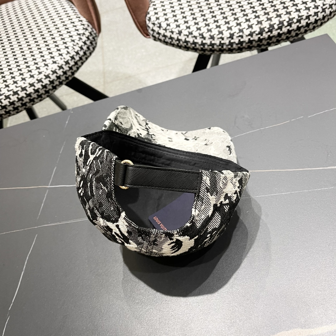 路易威登lv棒球帽 LouisVuitton😍25新款重工打造♥️高端大气，百搭款🤗男女通用！