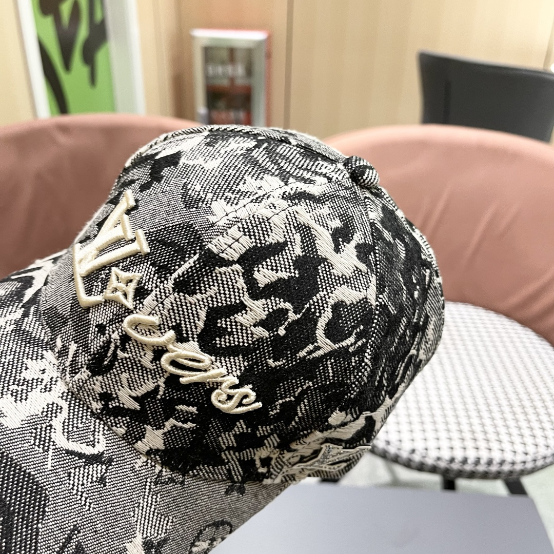 路易威登lv棒球帽 LouisVuitton😍25新款重工打造♥️高端大气，百搭款🤗男女通用！