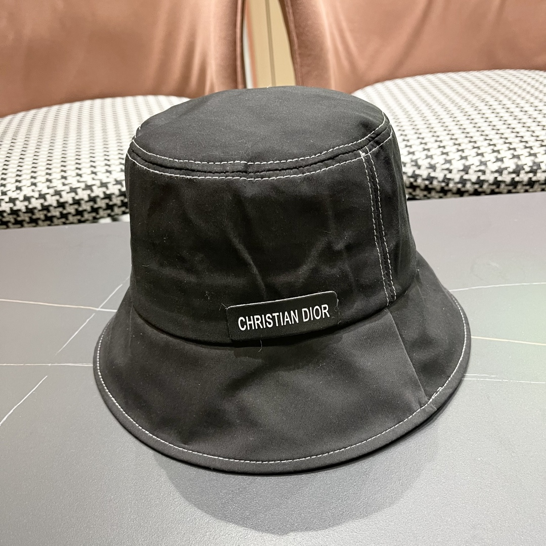 【DIOR迪奥】2025春夏新款简约渔夫帽，🔆百搭日常款～出街必备
