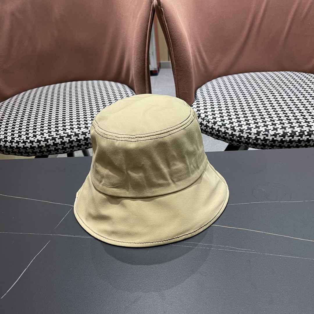 【DIOR迪奥】2025春夏新款简约渔夫帽，🔆百搭日常款～出街必备