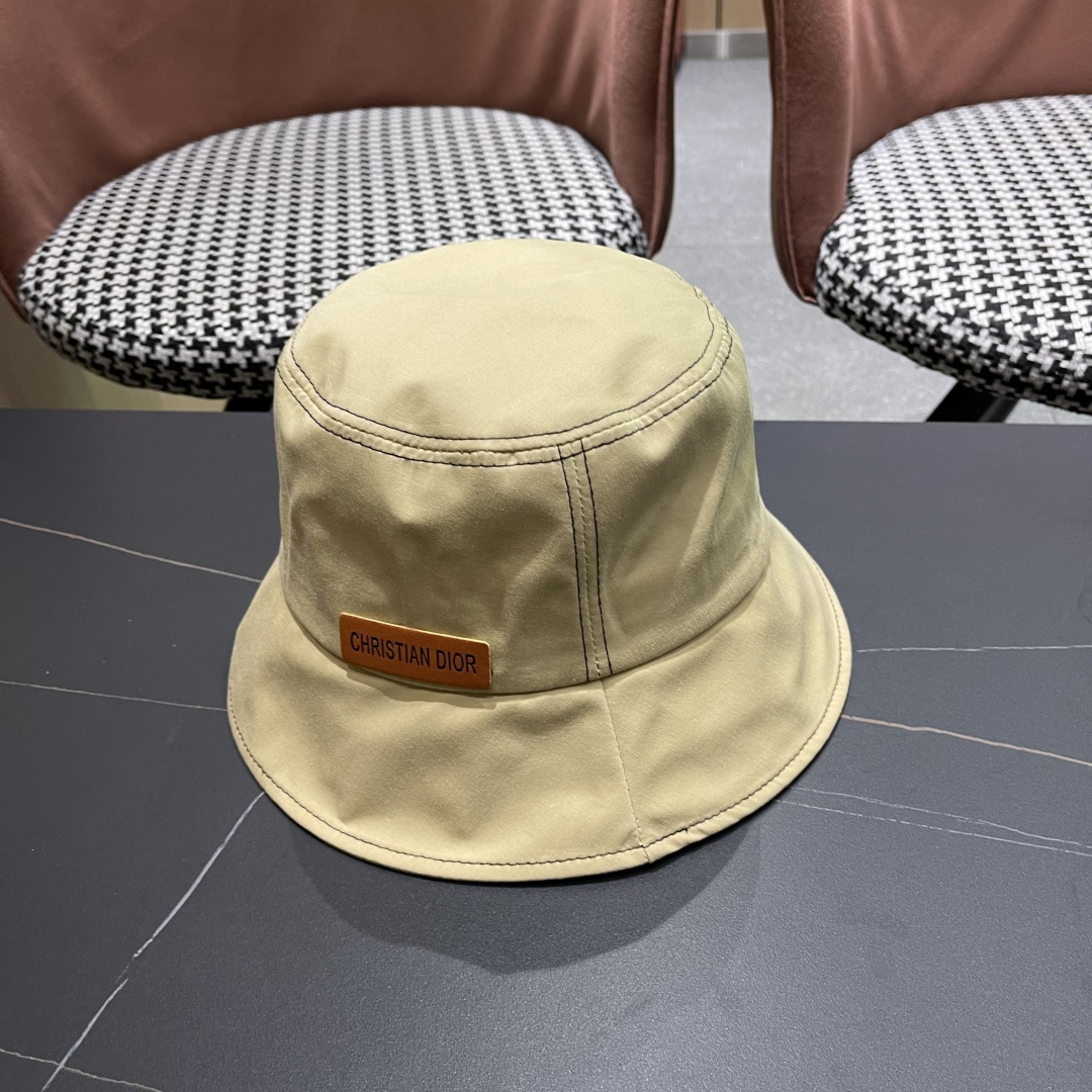 【DIOR迪奥】2025春夏新款简约渔夫帽，🔆百搭日常款～出街必备