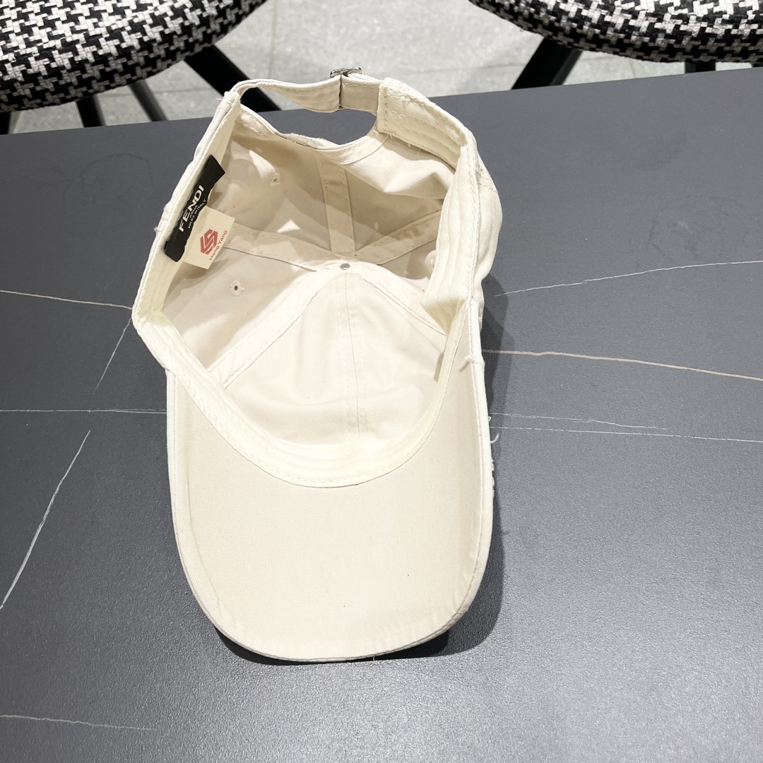 FENDI芬迪 棒球帽🧢 气质穿搭单品，质量杠杠👍