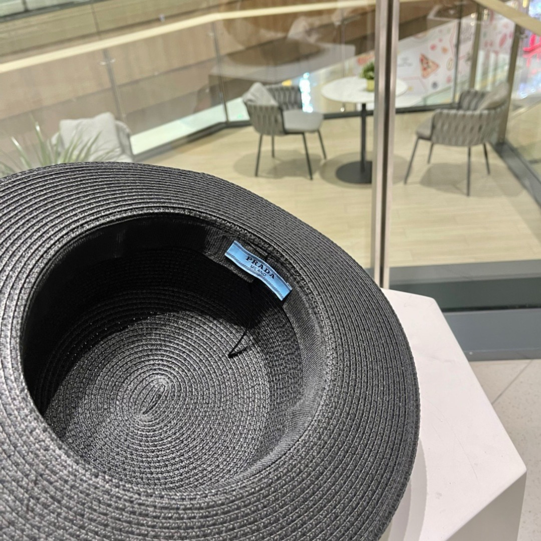 【PRADA普拉达】春夏新款草编编织草帽，度假休闲必备，优雅大方的一款