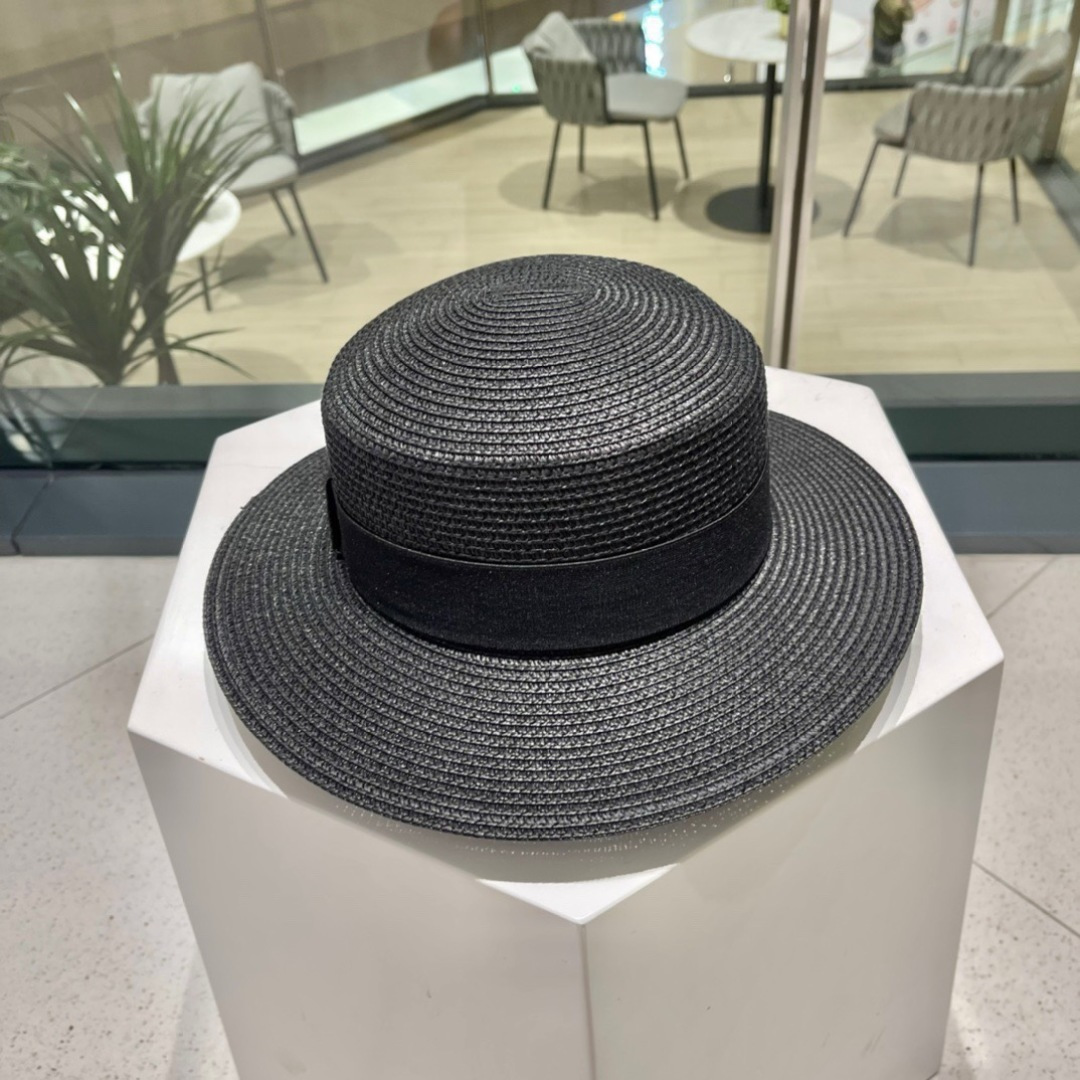 【PRADA普拉达】春夏新款草编编织草帽，度假休闲必备，优雅大方的一款