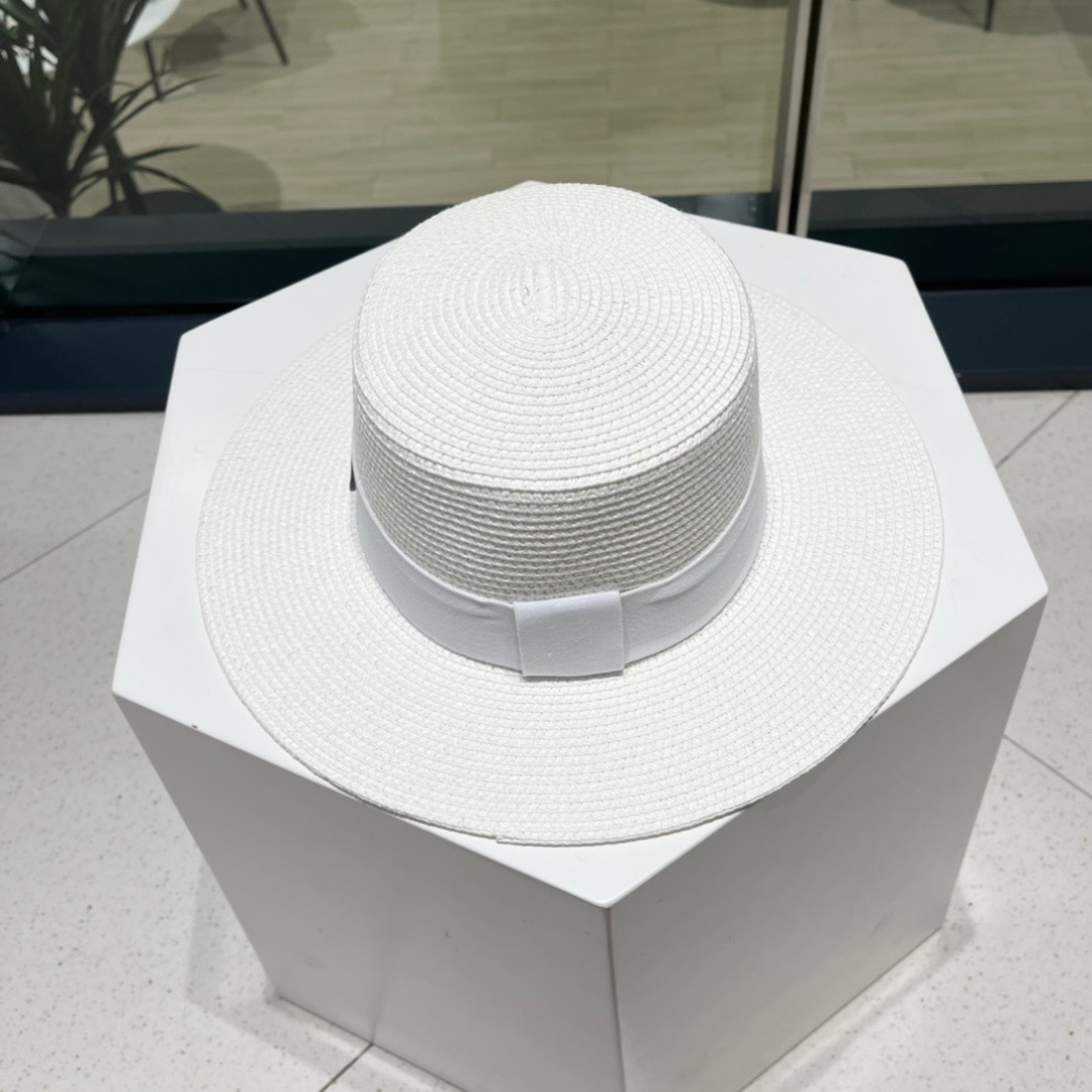 【PRADA普拉达】春夏新款草编编织草帽，度假休闲必备，优雅大方的一款