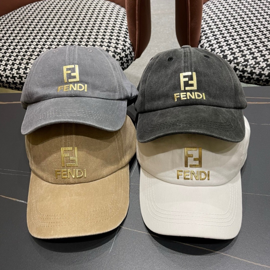  Fendi（芬迪）2024新款棒球帽， 双F提花口碑极佳，轻盈透气！质量超赞，基础头围56，贴片可调节