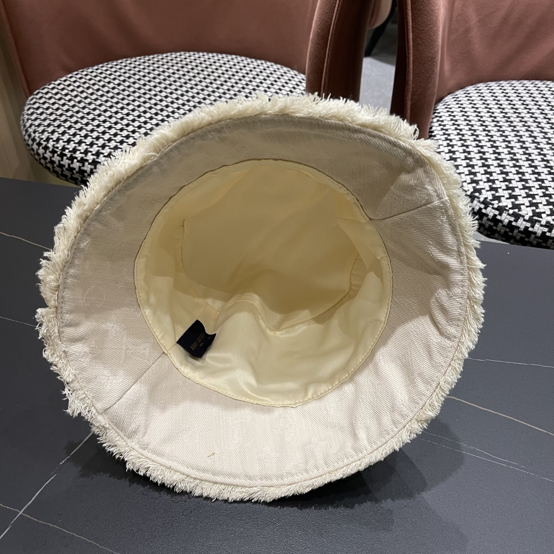  LV路易威登原单牛仔渔夫帽  轻盈透气。完美版型，独家实物拍摄，男女适用