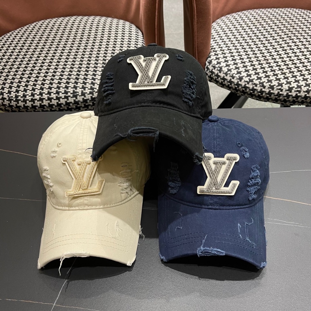 P🧢路易威登棒球帽 LouisVuitton😍新款破洞高端大气，百搭款🤗男女通用！跑量！