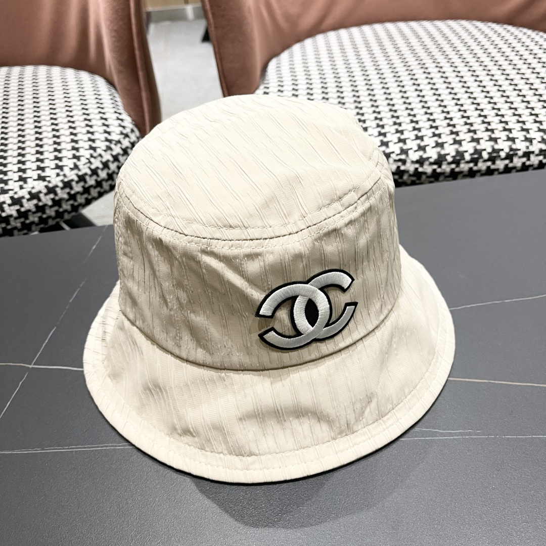  香奈儿新款渔夫帽子女 2025夏新款纯色帽夏显脸小水桶帽盆帽
