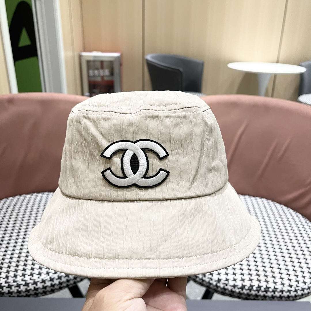  香奈儿新款渔夫帽子女 2025夏新款纯色帽夏显脸小水桶帽盆帽