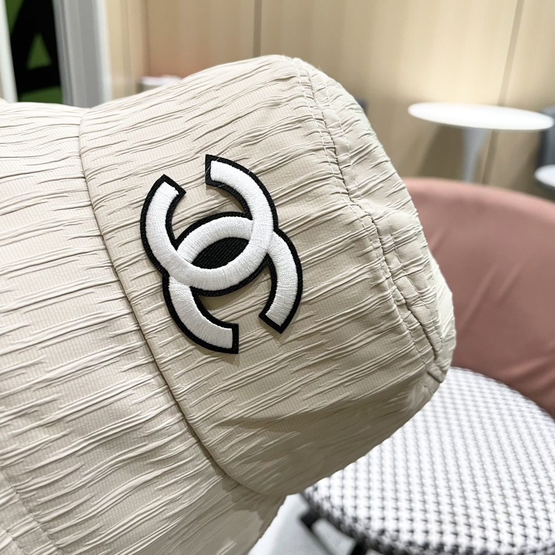  香奈儿新款渔夫帽子女 2025夏新款纯色帽夏显脸小水桶帽盆帽