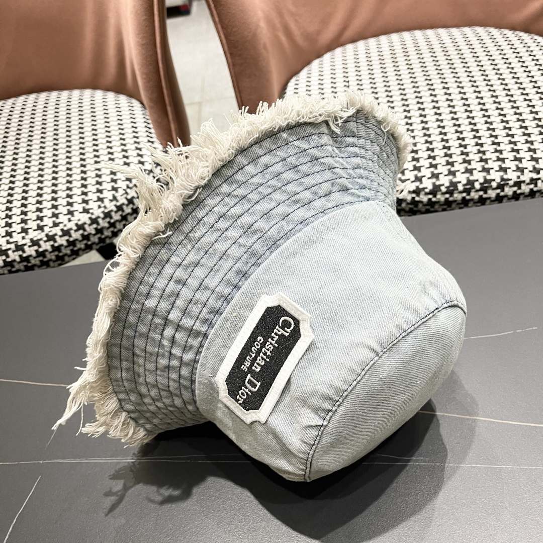  迪奥 日系牛仔渔夫帽大帽檐毛边做旧水洗帽子夏季防
晒T显脸小百搭女盆