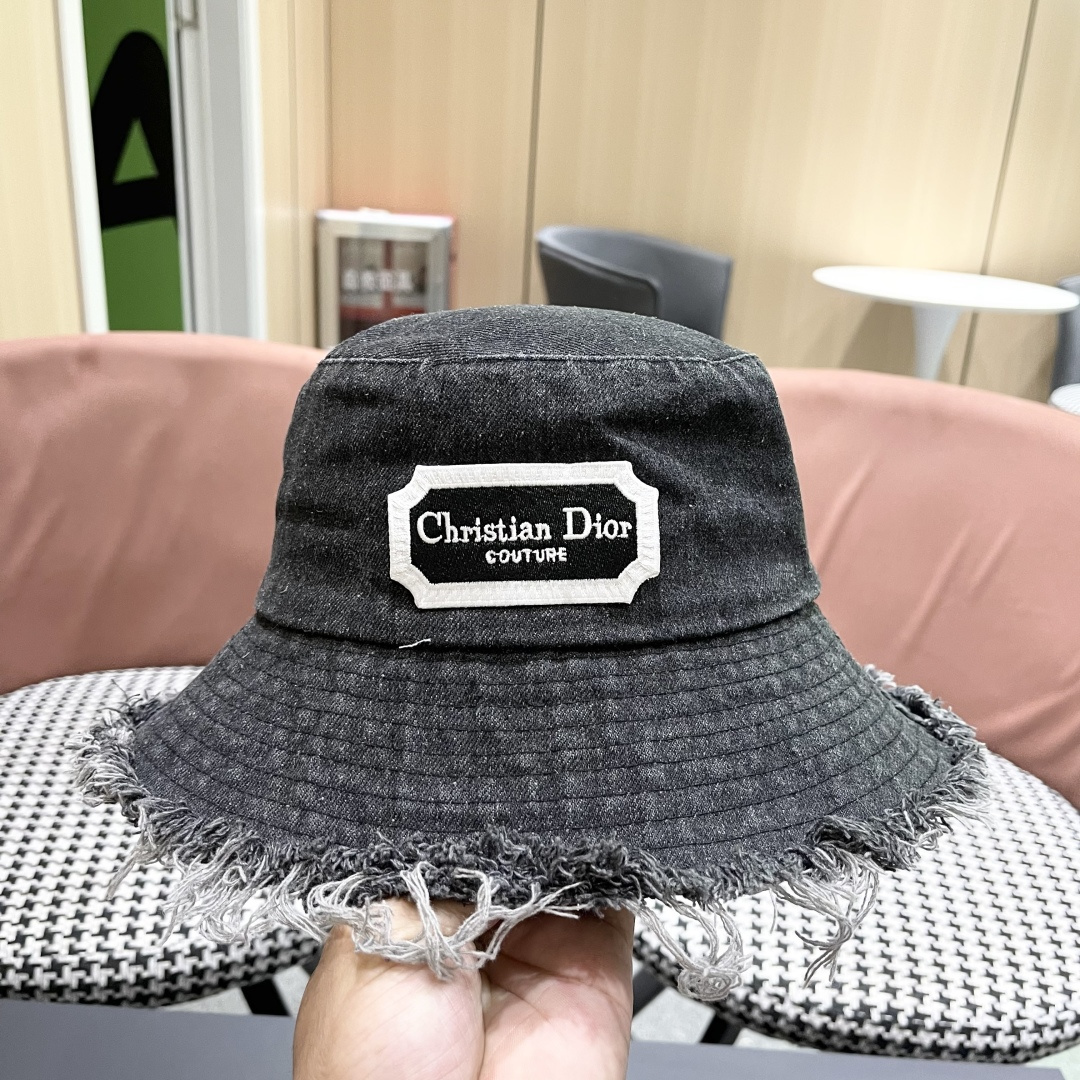  迪奥 日系牛仔渔夫帽大帽檐毛边做旧水洗帽子夏季防
晒T显脸小百搭女盆