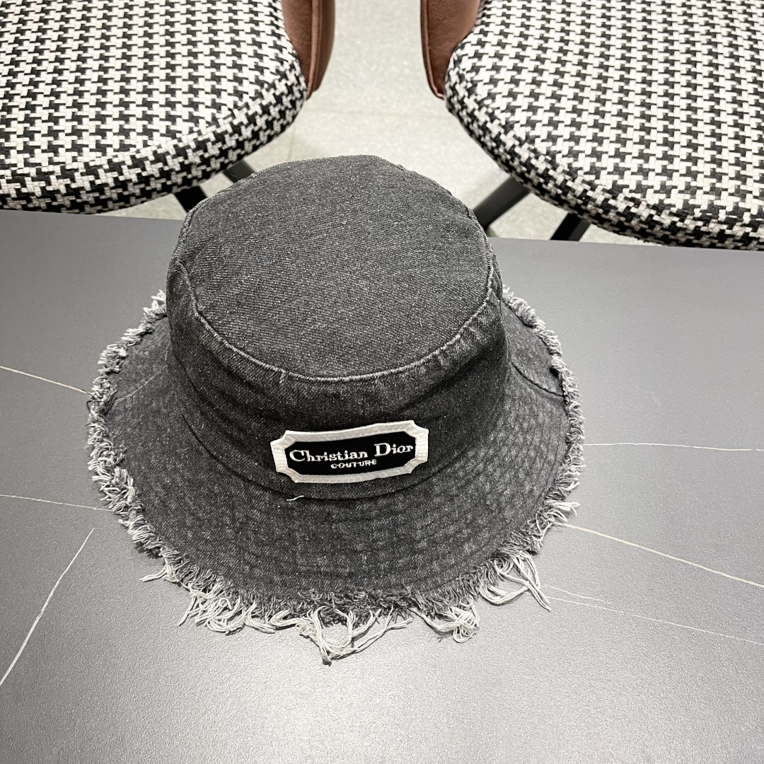  迪奥 日系牛仔渔夫帽大帽檐毛边做旧水洗帽子夏季防
晒T显脸小百搭女盆