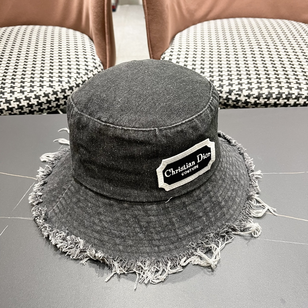  迪奥 日系牛仔渔夫帽大帽檐毛边做旧水洗帽子夏季防
晒T显脸小百搭女盆