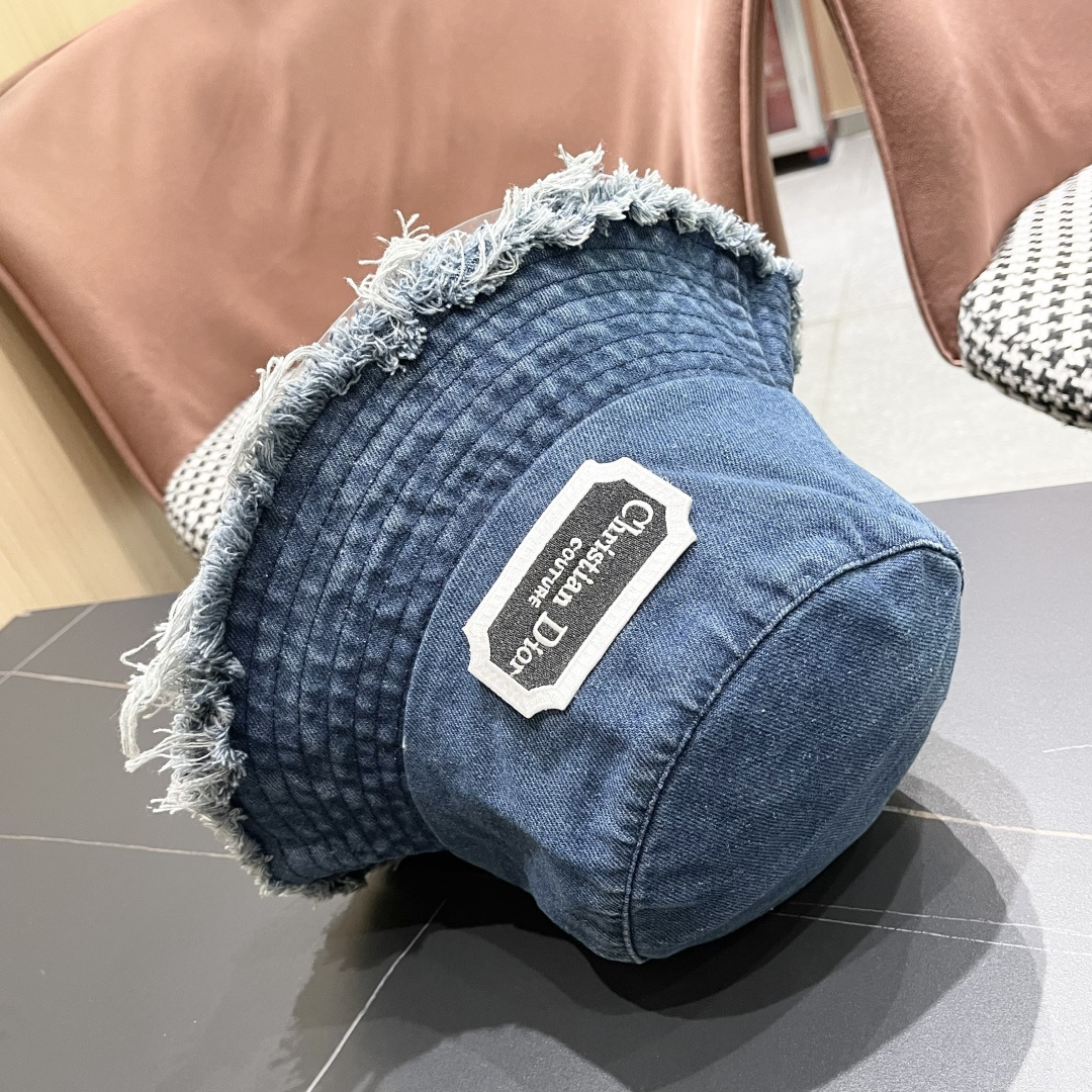  迪奥 日系牛仔渔夫帽大帽檐毛边做旧水洗帽子夏季防
晒T显脸小百搭女盆