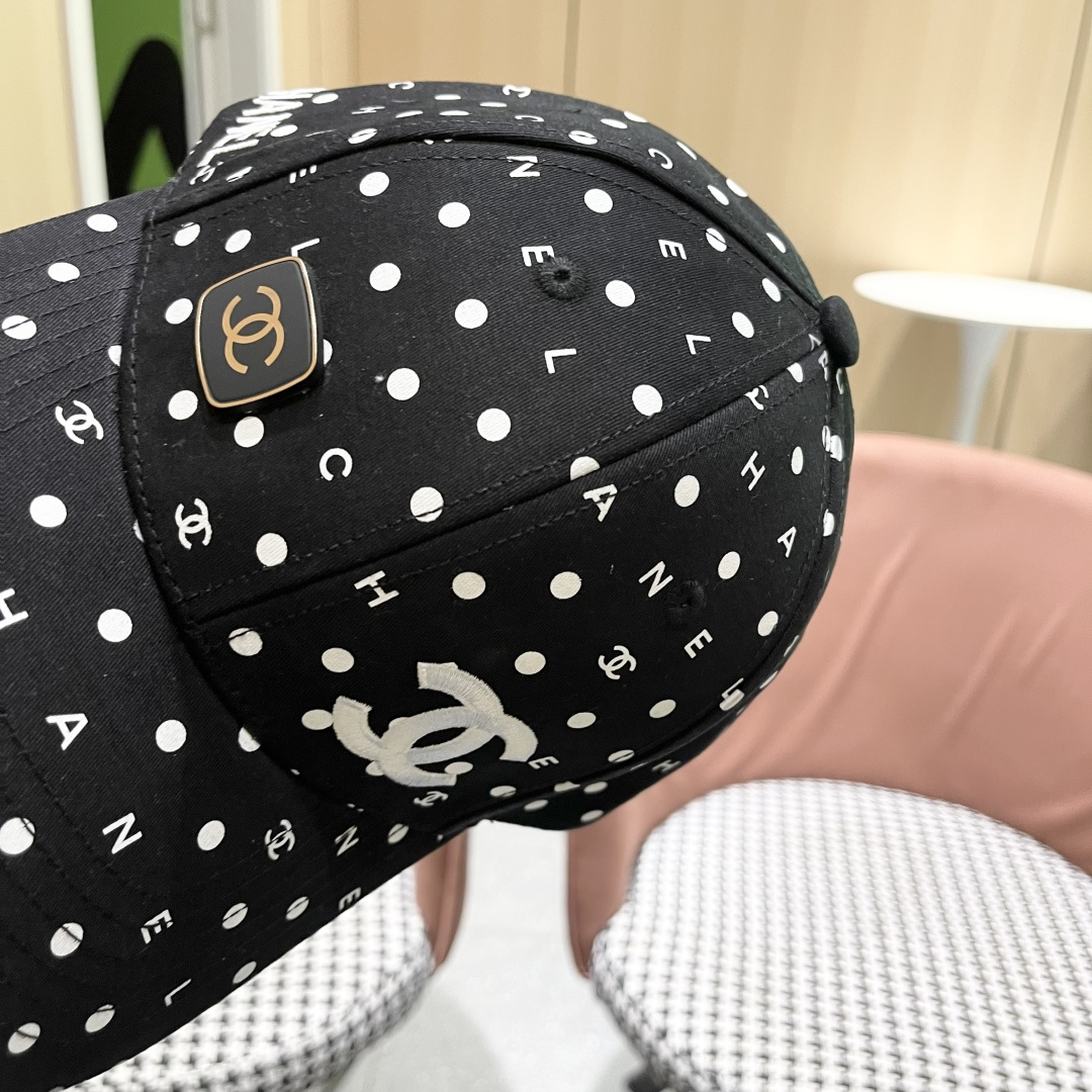  香奈儿 2025小香风棒球帽香家鸭舌帽遮阳防晒小香渔夫
帽日常百搭休闲潮