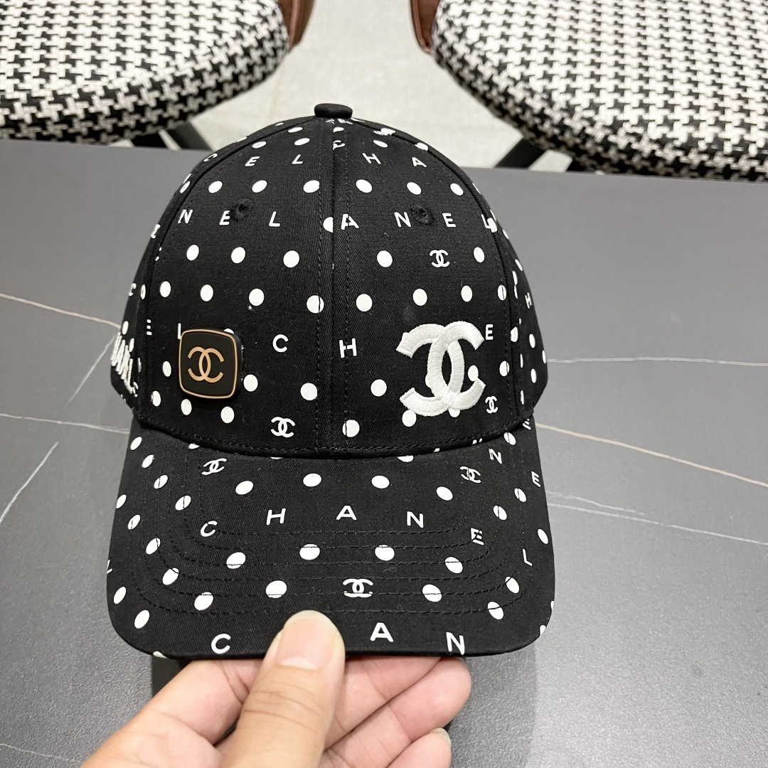  香奈儿 2025小香风棒球帽香家鸭舌帽遮阳防晒小香渔夫
帽日常百搭休闲潮