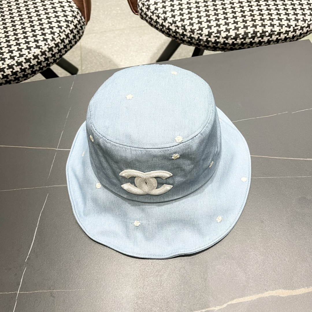  香奈儿 2025韩国东大门代购 ins 复古牛仔花朵渔夫帽盆
帽遮阳帽显脸小百搭