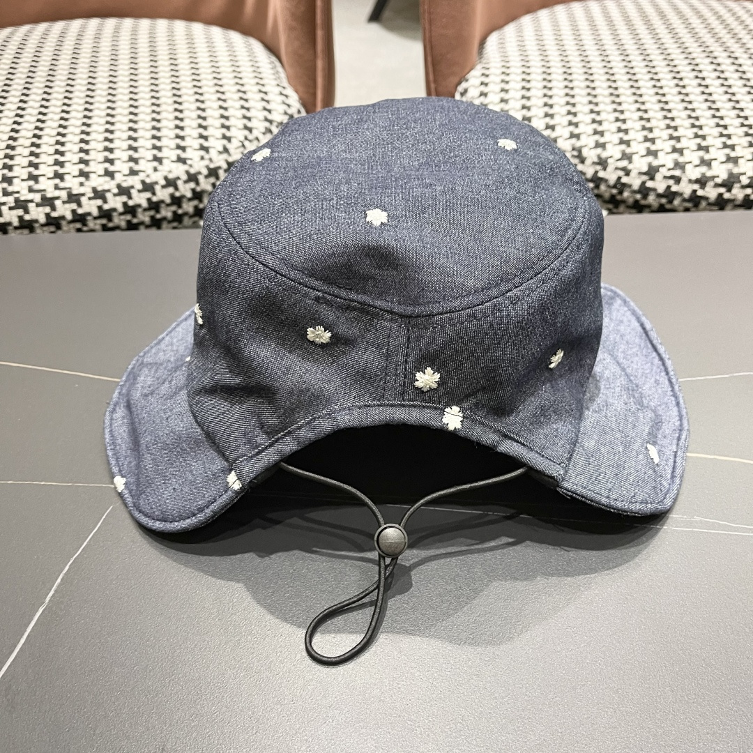  香奈儿 2025韩国东大门代购 ins 复古牛仔花朵渔夫帽盆
帽遮阳帽显脸小百搭