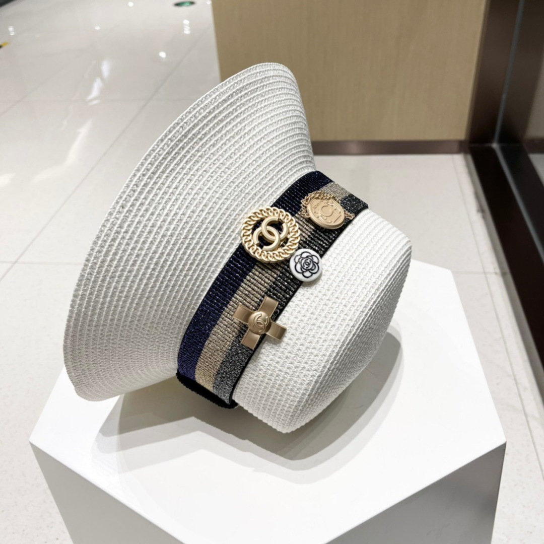  香奈儿CHANEL草帽，徽章小香组合设计 官方同步，原单品质，重工定制，独一无二，欧美时尚大牌！