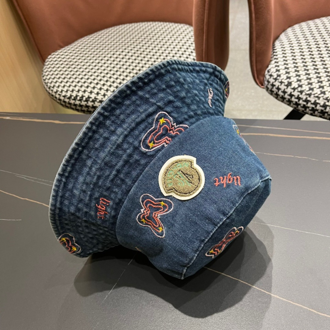  Moncler蒙口2024新款牛仔渔夫帽，经典流行款，质量超赞，