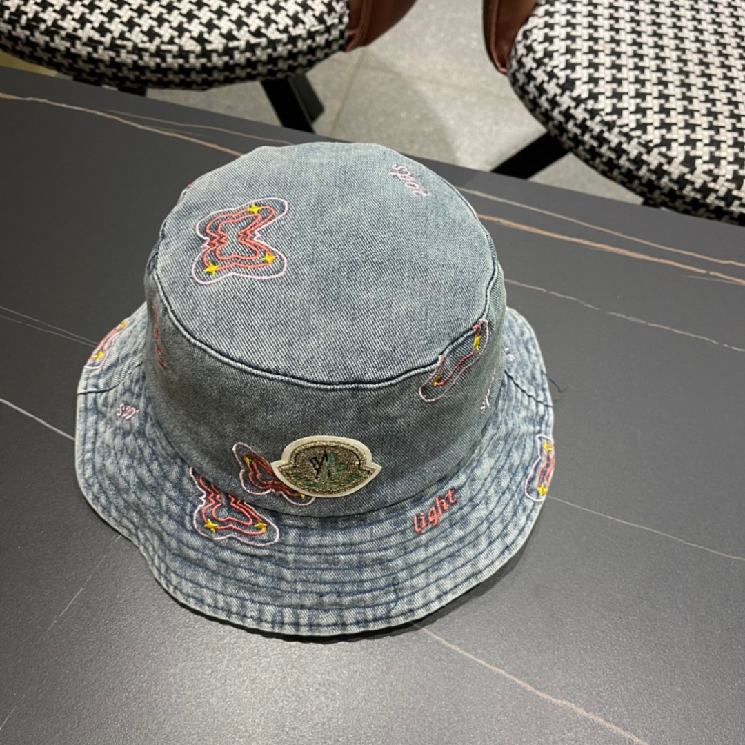  Moncler蒙口2024新款牛仔渔夫帽，经典流行款，质量超赞，
