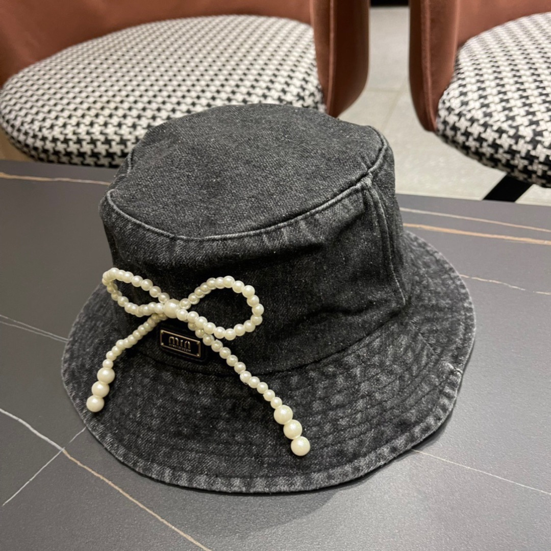  谬谬 新款牛仔渔夫帽大牌高级十感足！简约尚时风，高质品，尊享品质感！