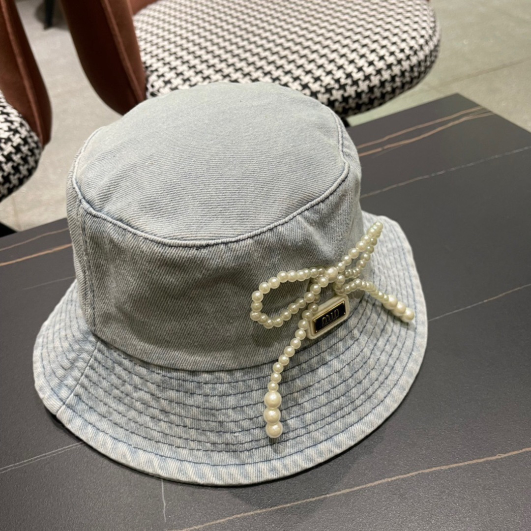  谬谬 新款牛仔渔夫帽大牌高级十感足！简约尚时风，高质品，尊享品质感！