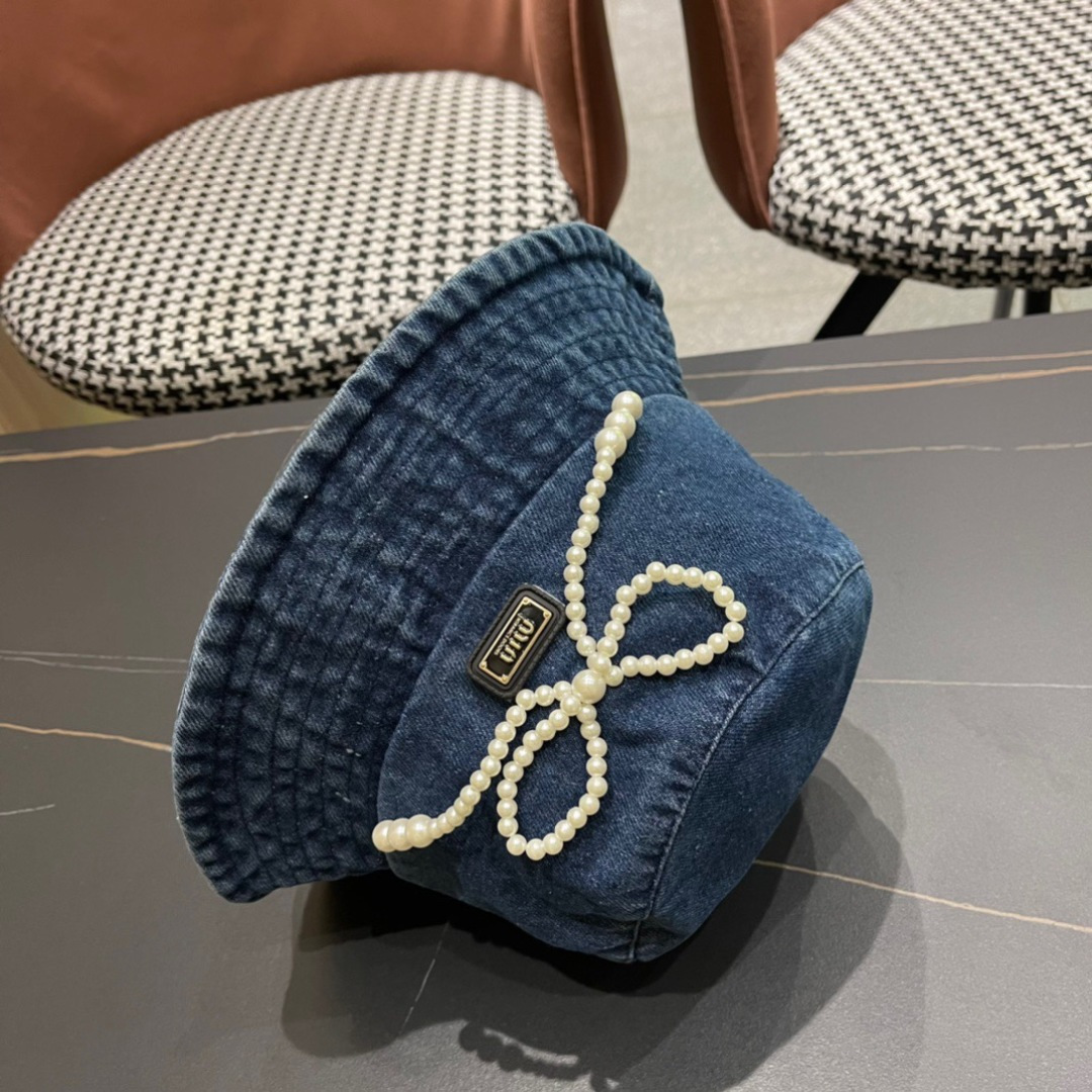  谬谬 新款牛仔渔夫帽大牌高级十感足！简约尚时风，高质品，尊享品质感！