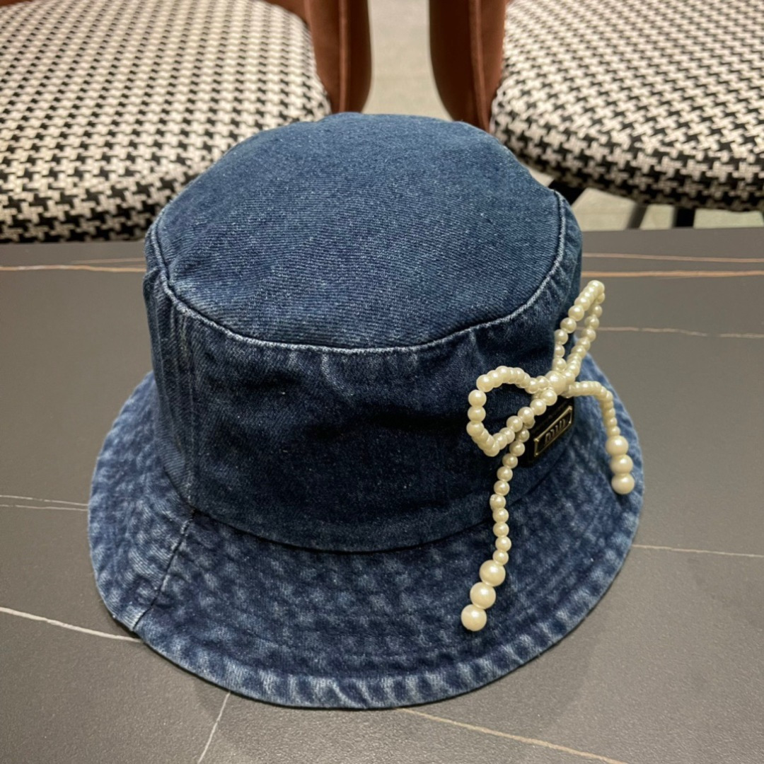  谬谬 新款牛仔渔夫帽大牌高级十感足！简约尚时风，高质品，尊享品质感！