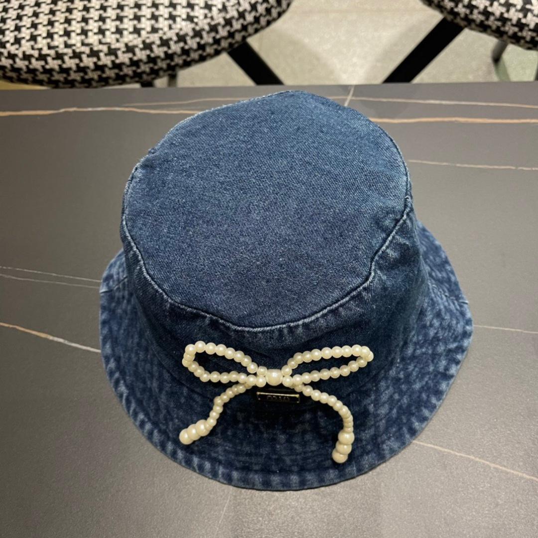  谬谬 新款牛仔渔夫帽大牌高级十感足！简约尚时风，高质品，尊享品质感！