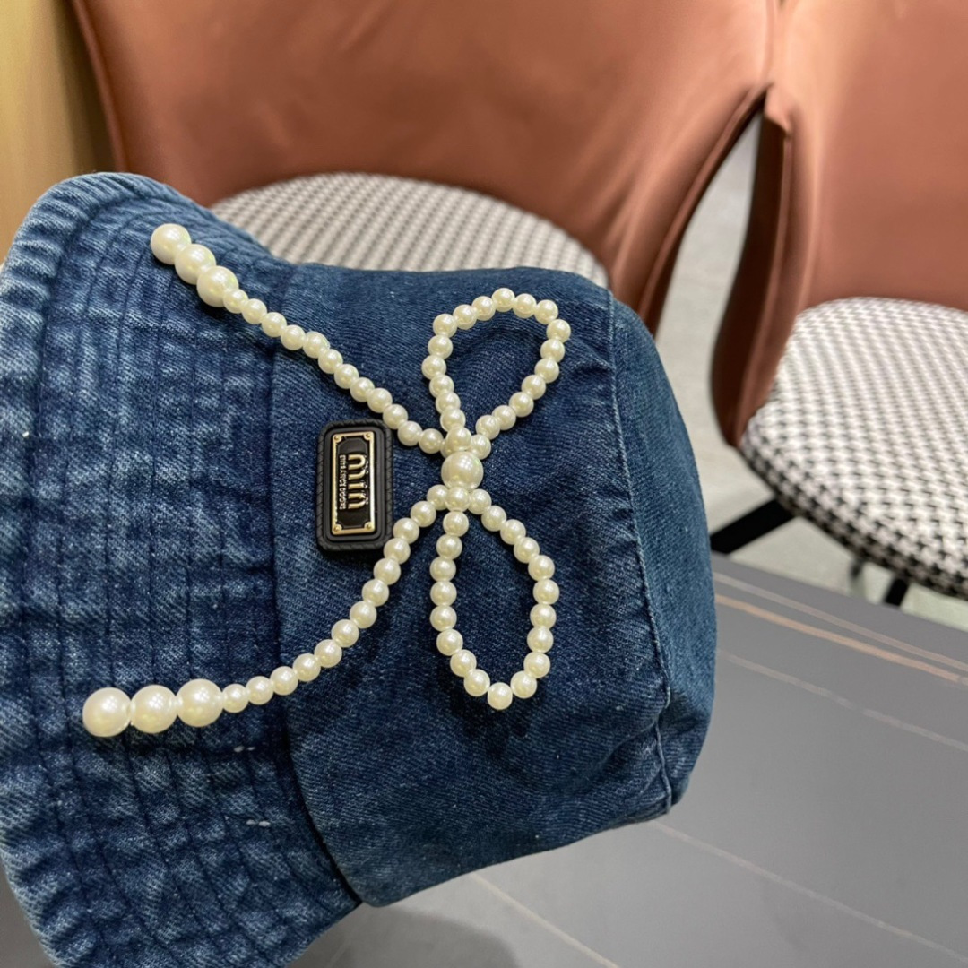  谬谬 新款牛仔渔夫帽大牌高级十感足！简约尚时风，高质品，尊享品质感！