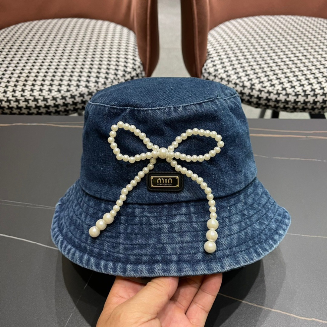  谬谬 新款牛仔渔夫帽大牌高级十感足！简约尚时风，高质品，尊享品质感！