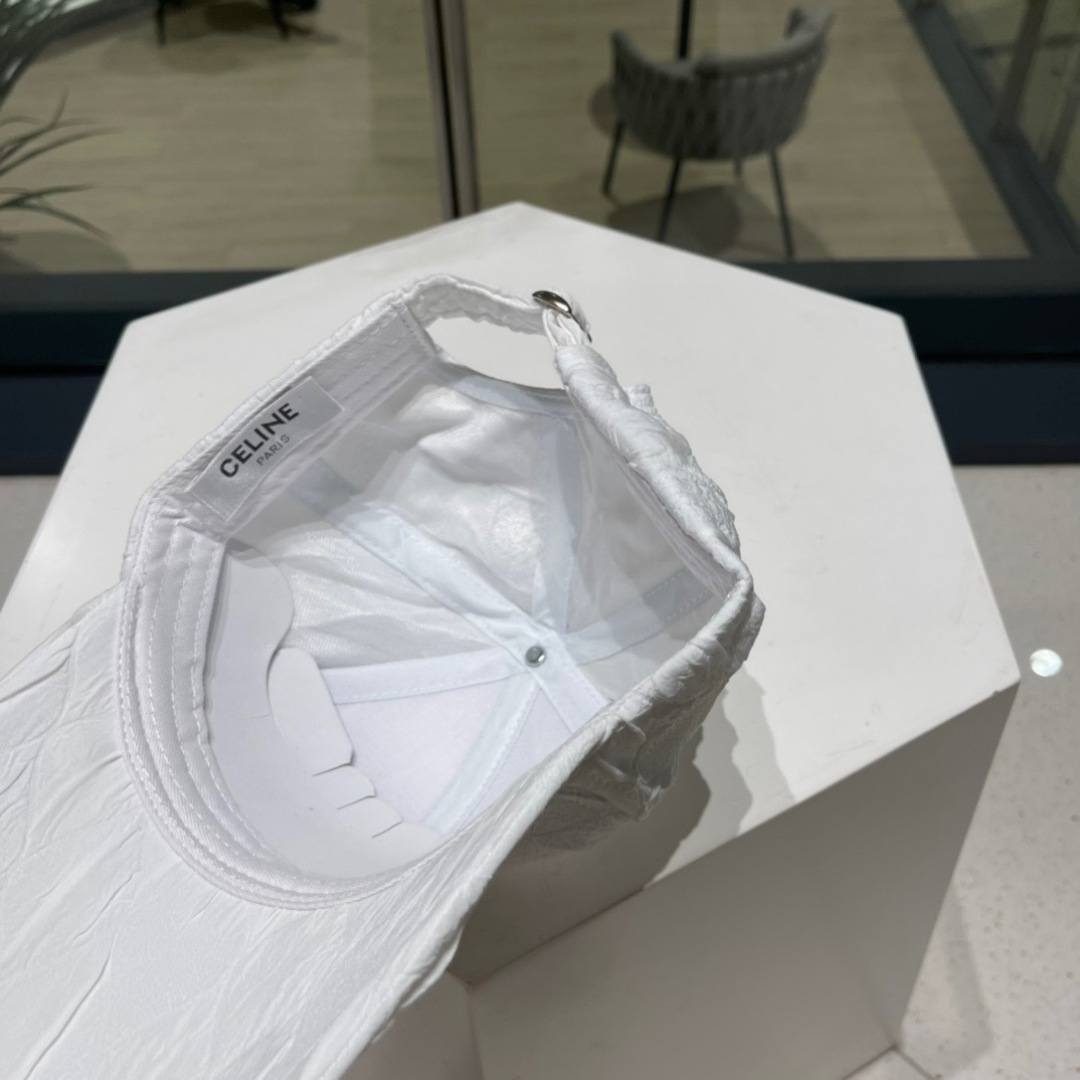 【Celine赛琳】新款简约款棒球帽，新款出货，大牌款超好搭配，赶紧入手！