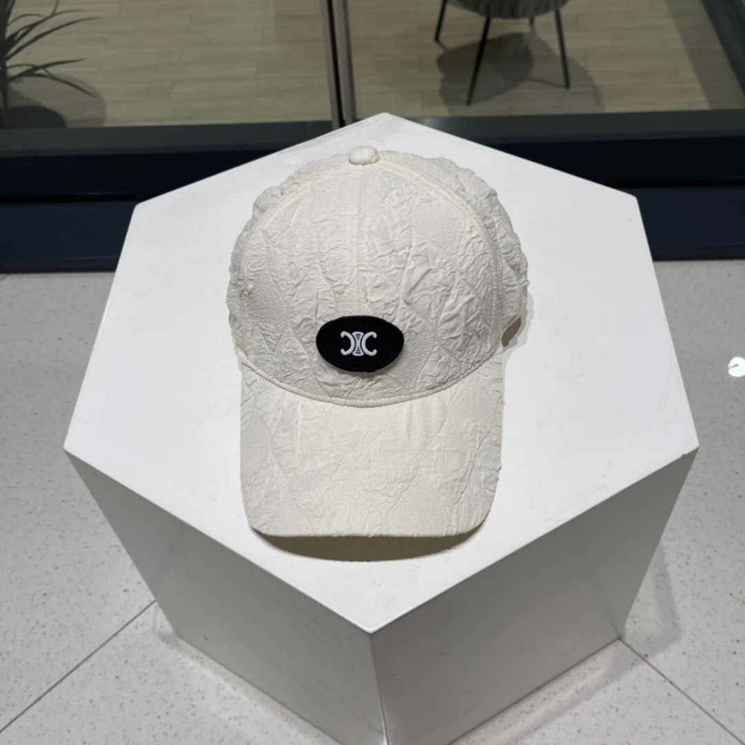 【Celine赛琳】新款简约款棒球帽，新款出货，大牌款超好搭配，赶紧入手！