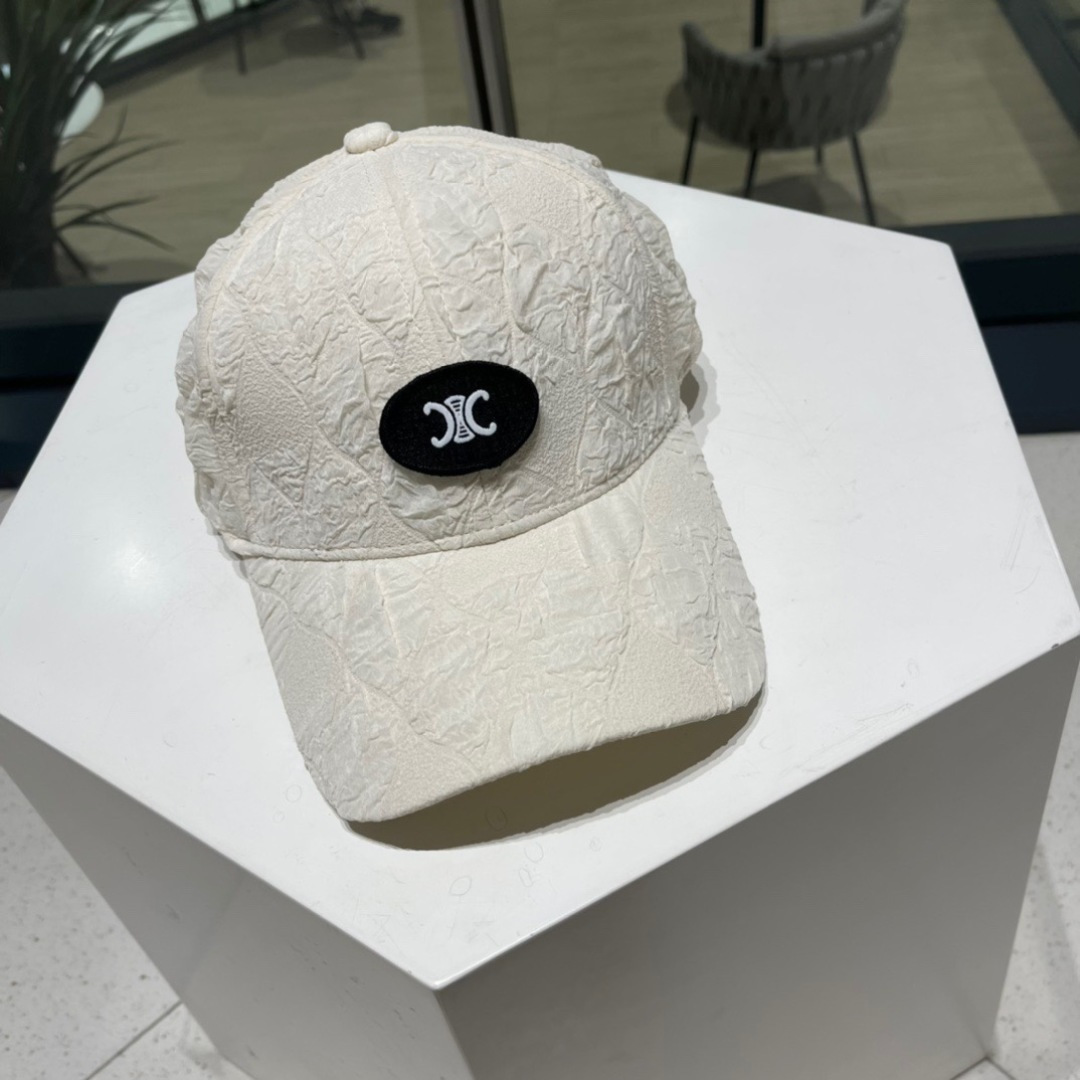 【Celine赛琳】新款简约款棒球帽，新款出货，大牌款超好搭配，赶紧入手！