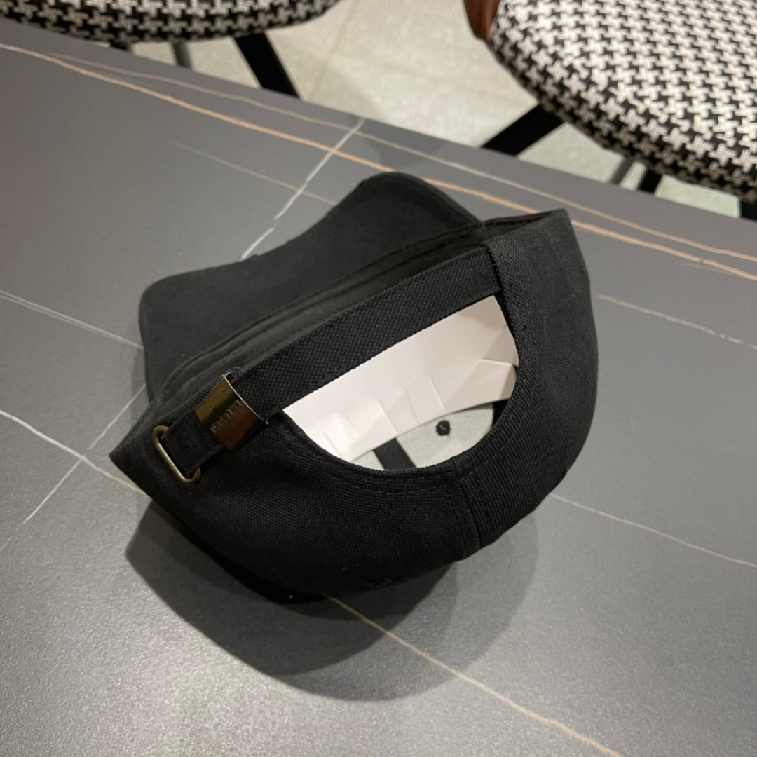  Balenciaga 巴黎世家2025新款棒球帽简约时尚超级无敌好看的帽子！