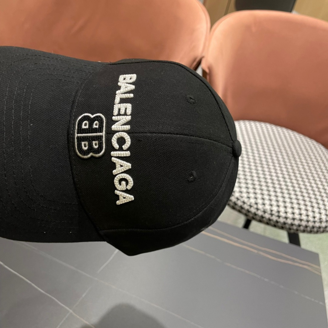  Balenciaga 巴黎世家2025新款棒球帽简约时尚超级无敌好看的帽子！