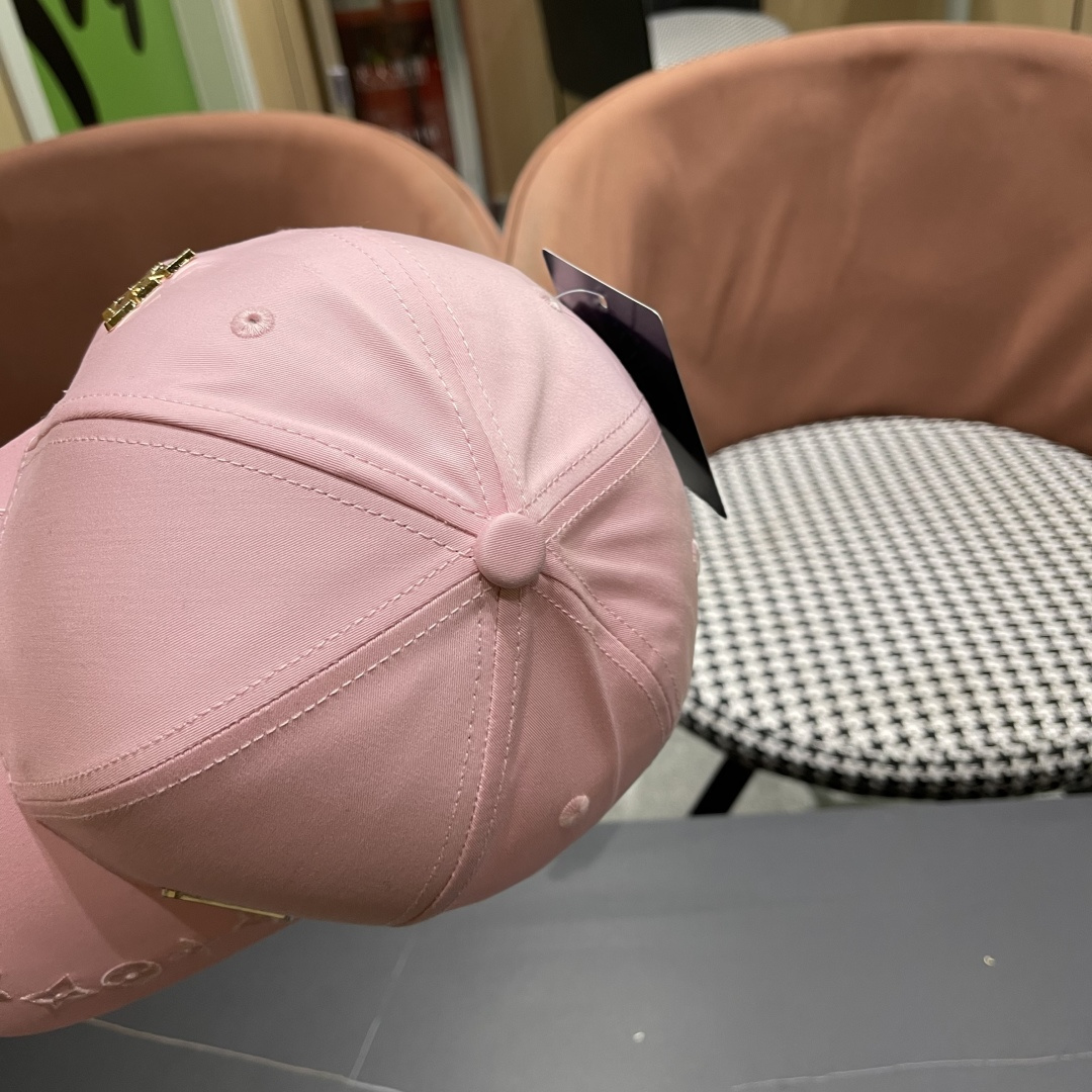  LV(路易威登)新款原单棒球帽，专柜11开模订制，原厂订制面料纯轻盈透气！质量超赞，基础头围56，贴片