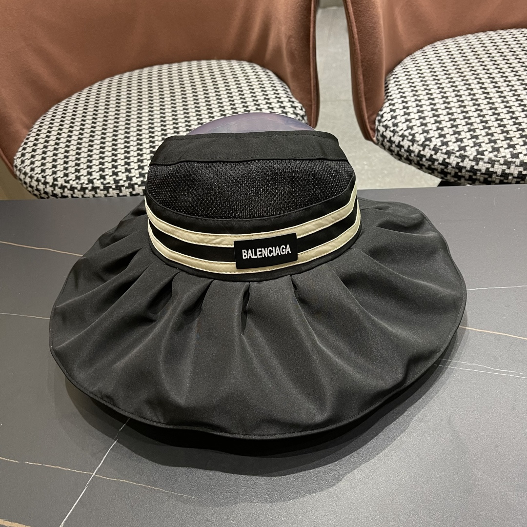  balenciaga 巴黎世家 夏季防晒帽大帽檐防紫外线可扎马尾
空顶遮阳帽出游海边太阳帽子女