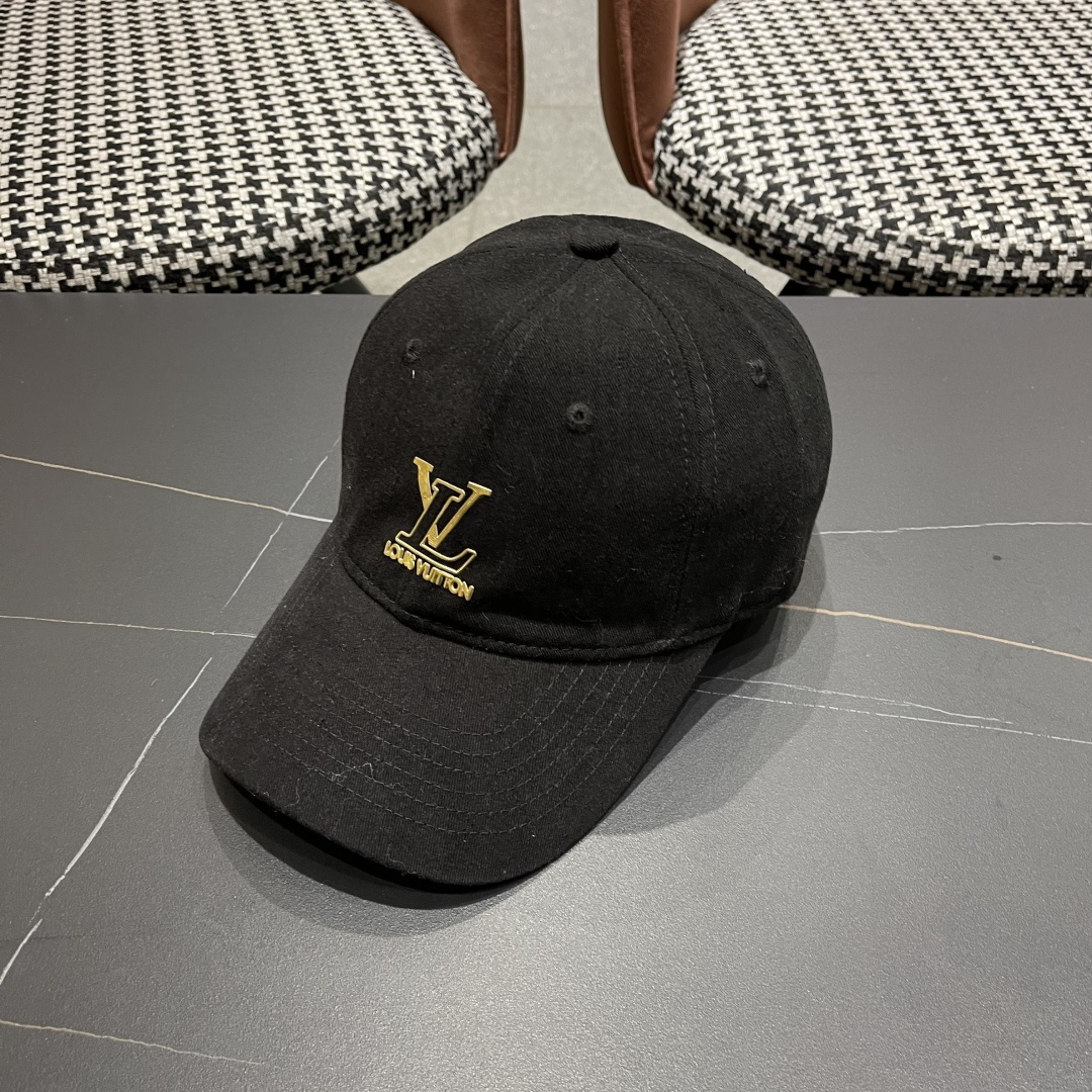 🧢路易威登lv棒球帽 LouisVuitton😍新款重工打造♥️高端大气，百搭款🤗男女通用！