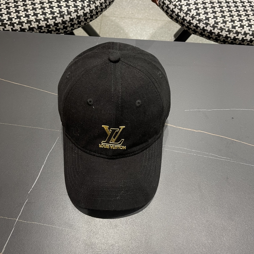 🧢路易威登lv棒球帽 LouisVuitton😍新款重工打造♥️高端大气，百搭款🤗男女通用！