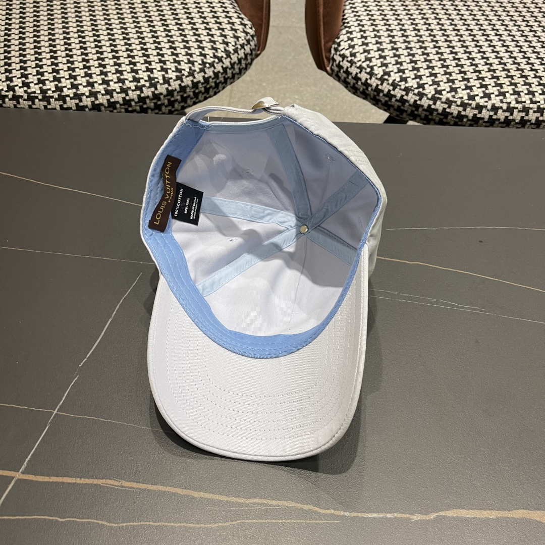🧢路易威登lv棒球帽 LouisVuitton😍新款重工打造♥️高端大气，百搭款🤗男女通用！