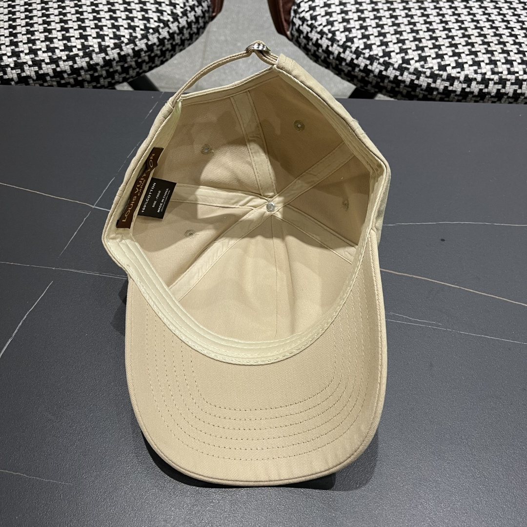 🧢路易威登lv棒球帽 LouisVuitton😍新款重工打造♥️高端大气，百搭款🤗男女通用！