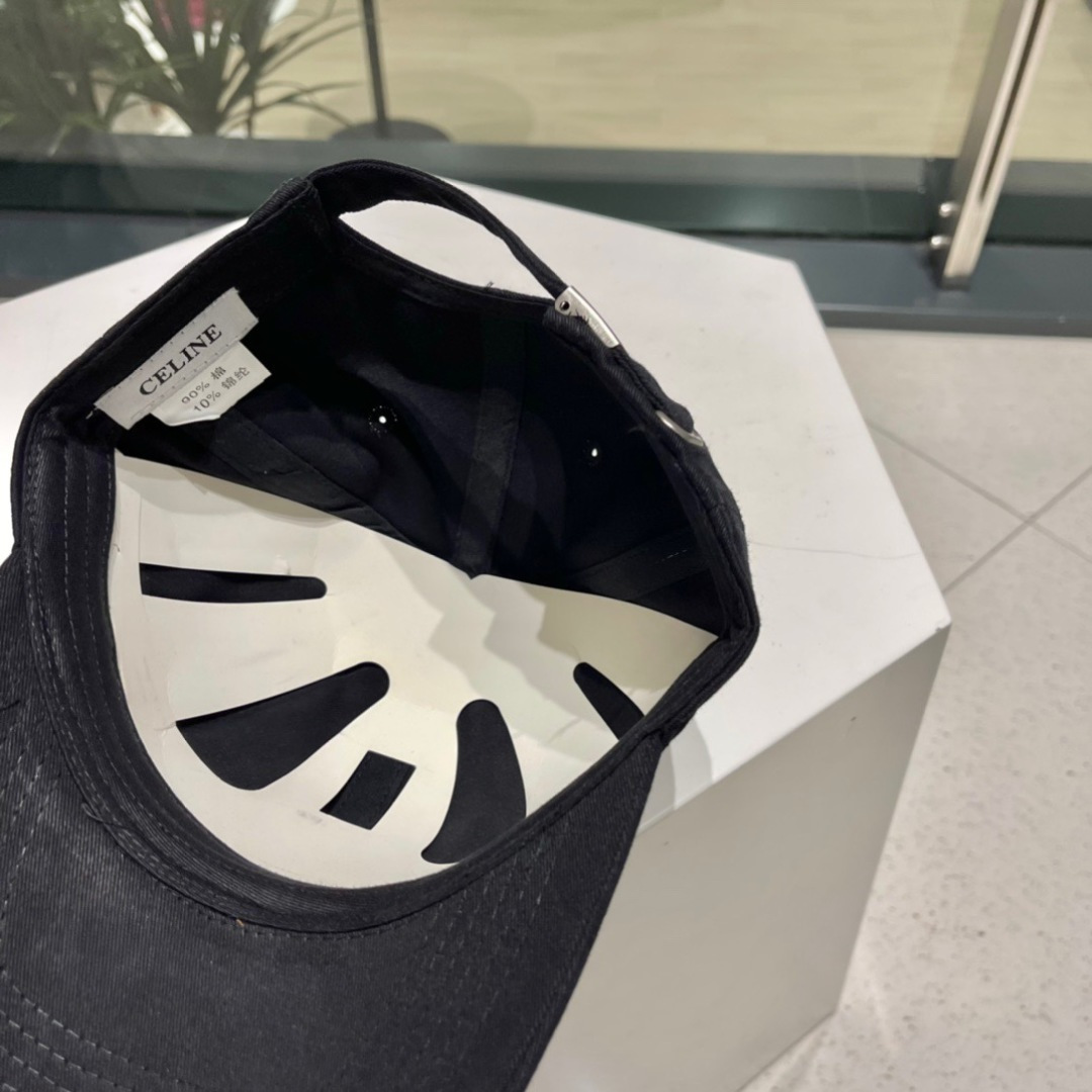 【CELINE赛琳】春夏款新款简约棒球帽，新款出货，大牌款超好搭配，赶紧入手！