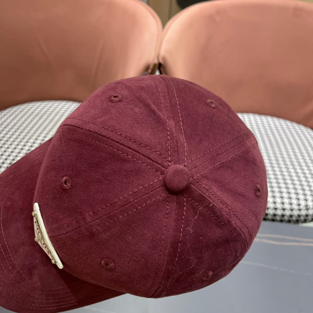   PRADA普拉达2025新款鸭舌帽，男女款棒球帽，高级定制，头围57cm