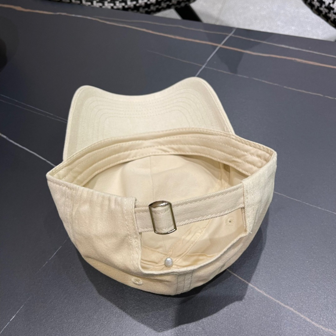   PRADA普拉达2025新款鸭舌帽，男女款棒球帽，高级定制，头围57cm