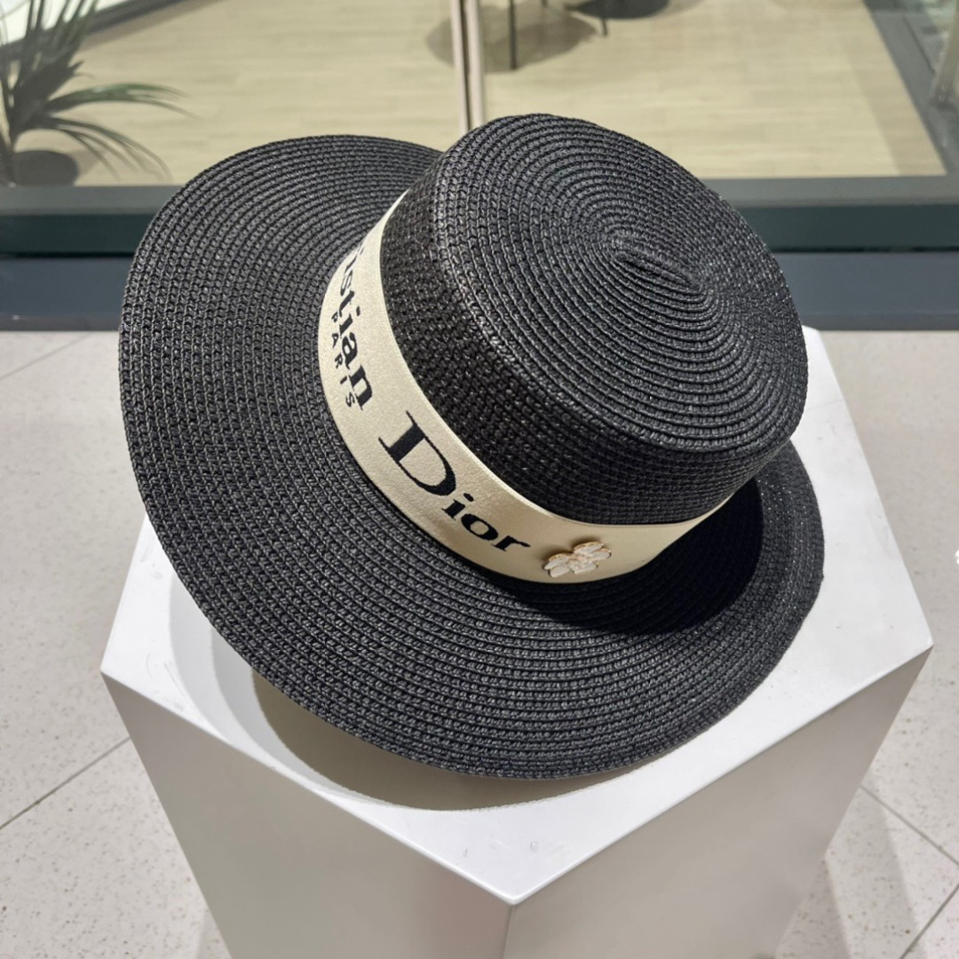  【DIOR迪奥】春夏新款草编遮阳草帽盆帽🤩沙滩风，简约大方，百搭单品～出街首选，新款帽型超美腻，新品上