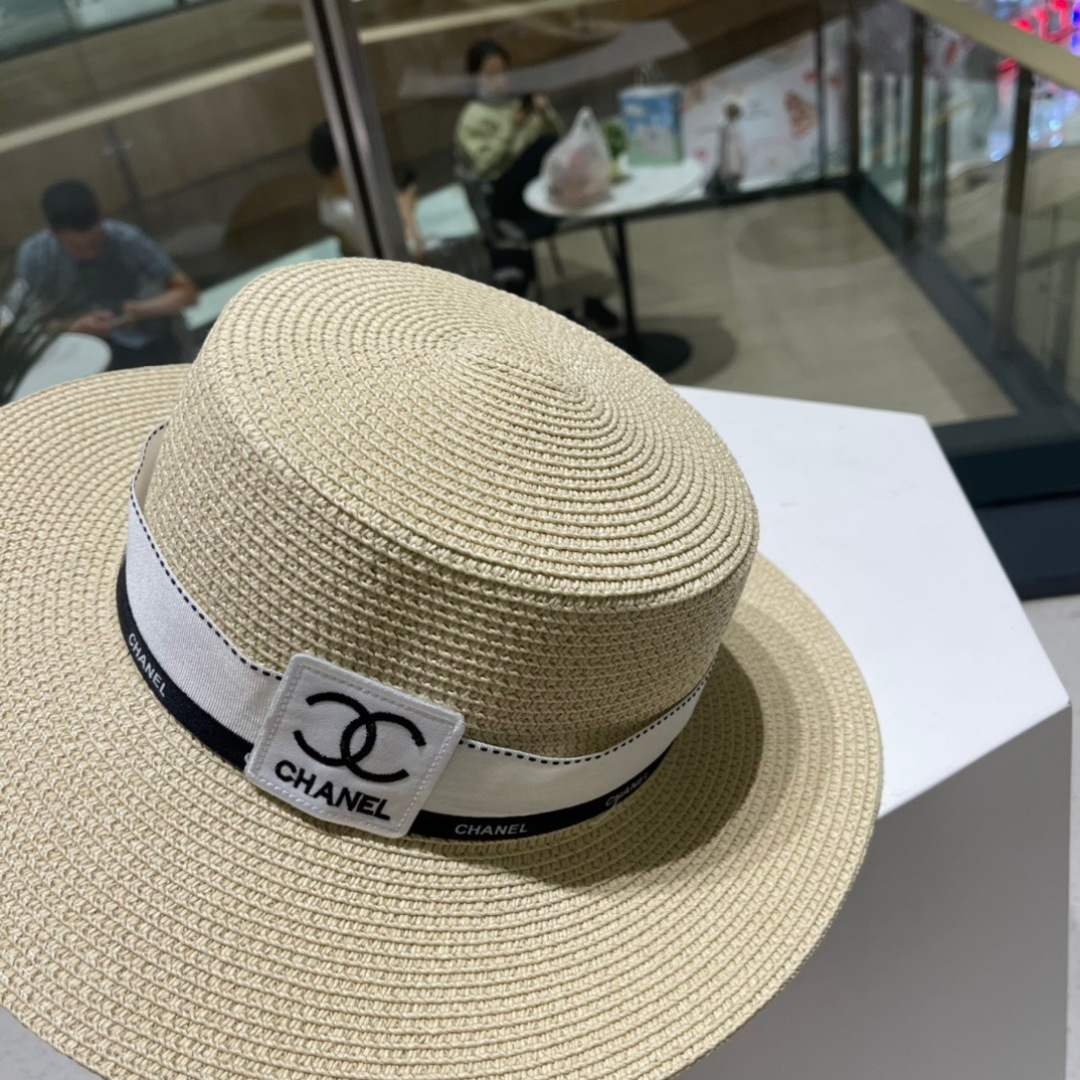 【CHANEL香奈儿】2025新款小香风度假风平顶草帽，旅行必备，超好搭配， 赶紧入手！